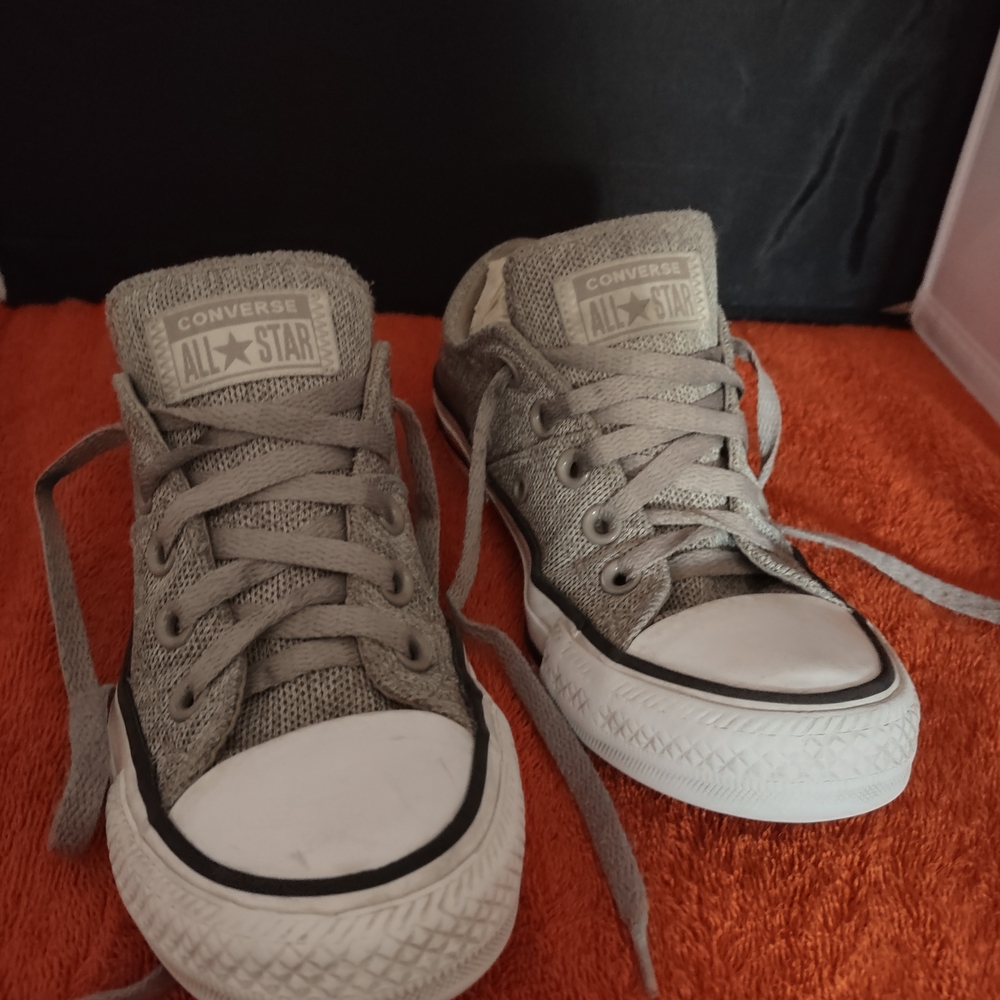 Converse Kids Sneakers in Gray and White